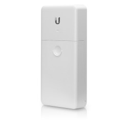 Switch ubiquiti nanoswitch outdoor 4 porte poe 1x in / 3x out bianco