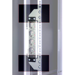 Staffe per montaggio verticale su montanti rack techly