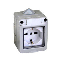 Presa schuko esterna sportello [faegsnc ]