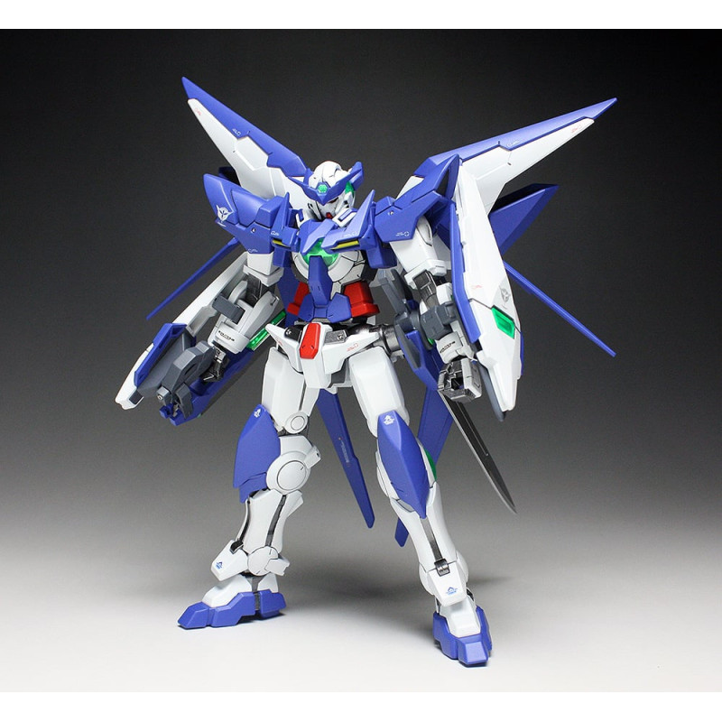 Statuetta d'azione bandai hgbf 1/144 gundam amazing exia