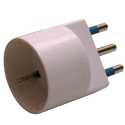 Adattatore semplice con spina 2p+t 16a - presa schuko 16a [492517925]