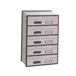 Casellario postale acciaio zincato orizzontale per esterni 5 posti